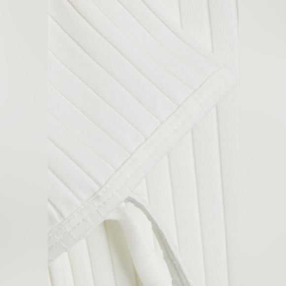 Brand new Helmut Lang “VENECK RIB T” - Picture 9 of 12